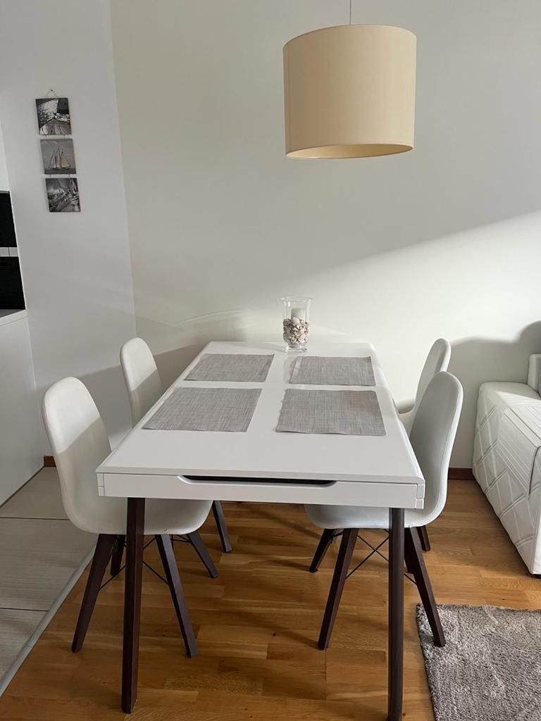 Apartament Na Osiedlu Platan Świnoujście Buitenkant foto